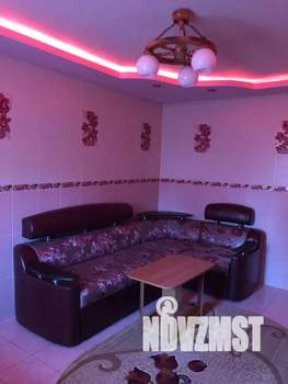 2-к квартира, посуточно, 42м2, 1/5 этаж