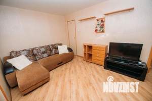 2-к квартира, посуточно, 47м2, 1/1 этаж