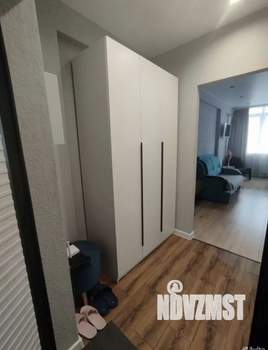 Студия квартира, посуточно, 28м2, 15/18 этаж