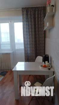 1-к квартира, посуточно, 43м2, 10/17 этаж