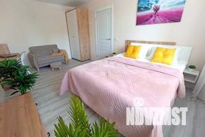 1-к квартира, посуточно, 42м2, 3/10 этаж