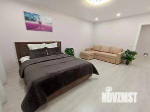 1-к квартира, посуточно, 54м2, 1/1 этаж