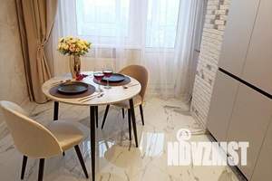 1-к квартира, посуточно, 46м2, 7/14 этаж