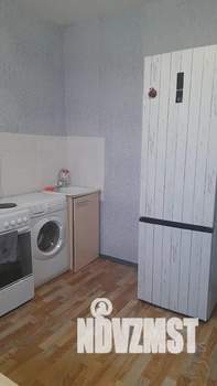 1-к квартира, посуточно, 40м2, 7/10 этаж