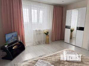 1-к квартира, посуточно, 42м2, 1/1 этаж