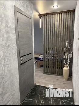 Студия квартира, посуточно, 32м2, 1/5 этаж