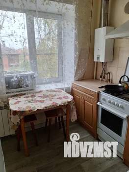 2-к квартира, посуточно, 40м2, 3/5 этаж