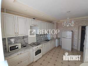 2-к квартира, вторичка, 70м2, 4/10 этаж