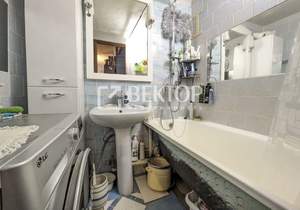 3-к квартира, вторичка, 65м2, 4/5 этаж