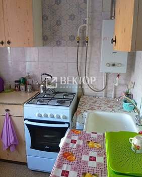 3-к квартира, вторичка, 61м2, 1/5 этаж
