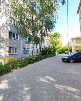 2-к квартира, вторичка, 43м2, 1/5 этаж
