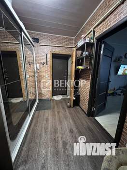 2-к квартира, вторичка, 59м2, 1/5 этаж