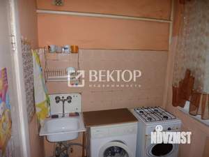 2-к квартира, вторичка, 42м2, 1/4 этаж