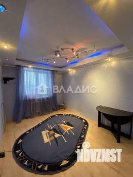 4-к квартира, вторичка, 108м2, 8/12 этаж