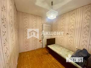 4-к квартира, вторичка, 60м2, 1/5 этаж