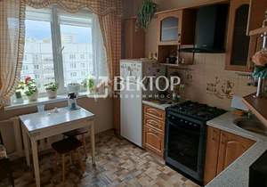 3-к квартира, вторичка, 64м2, 6/9 этаж
