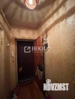 2-к квартира, вторичка, 43м2, 1/5 этаж