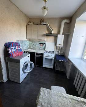2-к квартира, вторичка, 42м2, 5/5 этаж
