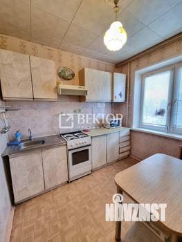 2-к квартира, вторичка, 53м2, 3/10 этаж