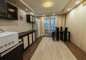 2-к квартира, вторичка, 83м2, 1/9 этаж