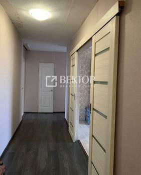 3-к квартира, вторичка, 74м2, 4/9 этаж