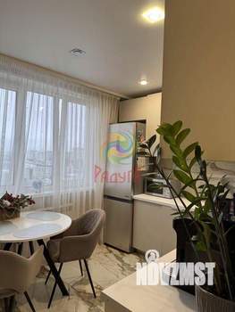 2-к квартира, вторичка, 58м2, 9/16 этаж