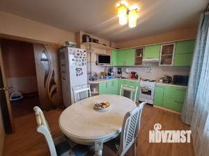 2-к квартира, вторичка, 61м2, 10/14 этаж