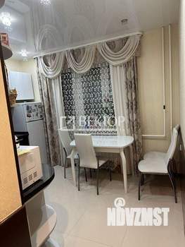2-к квартира, вторичка, 61м2, 2/17 этаж