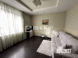 3-к квартира, вторичка, 131м2, 1/5 этаж