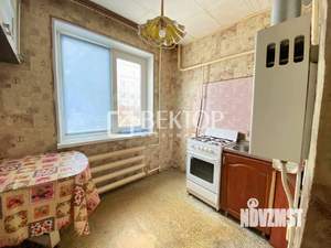 2-к квартира, вторичка, 40м2, 1/5 этаж