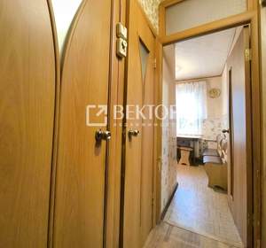 4-к квартира, вторичка, 57м2, 4/5 этаж