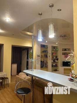 3-к квартира, вторичка, 100м2, 1/9 этаж