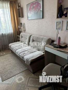 3-к квартира, вторичка, 54м2, 1/4 этаж