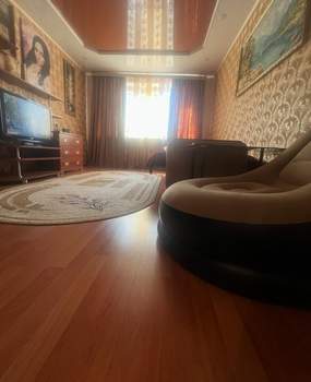 3-к квартира, вторичка, 65м2, 1/10 этаж