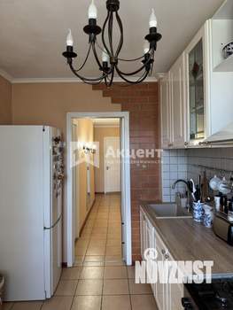 3-к квартира, вторичка, 63м2, 6/9 этаж