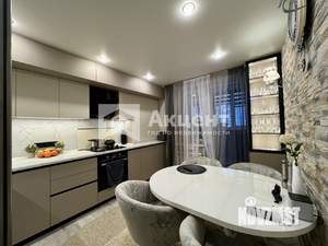 2-к квартира, вторичка, 56м2, 1/5 этаж