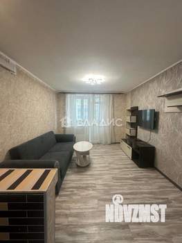 2-к квартира, вторичка, 43м2, 1/9 этаж