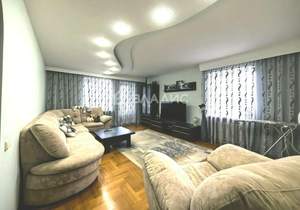3-к квартира, вторичка, 145м2, 4/5 этаж