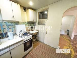 2-к квартира, вторичка, 45м2, 1/5 этаж