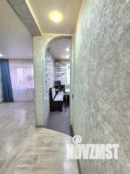 2-к квартира, вторичка, 42м2, 3/5 этаж