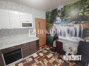 4-к квартира, вторичка, 94м2, 1/9 этаж