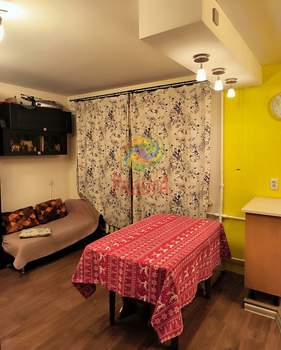 2-к квартира, вторичка, 43м2, 1/5 этаж