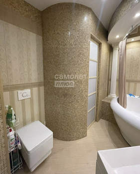 4-к квартира, вторичка, 121м2, 9/9 этаж