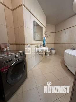 3-к квартира, вторичка, 131м2, 1/5 этаж