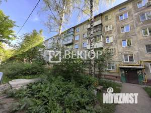 2-к квартира, вторичка, 46м2, 1/5 этаж