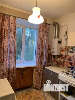 3-к квартира, вторичка, 63м2, 5/5 этаж