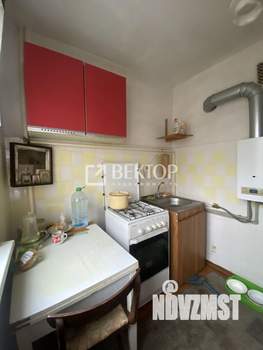 2-к квартира, вторичка, 44м2, 3/5 этаж