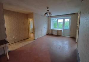 2-к квартира, вторичка, 42м2, 3/5 этаж