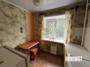 2-к квартира, вторичка, 42м2, 3/5 этаж