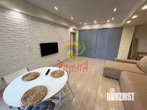 2-к квартира, вторичка, 76м2, 8/19 этаж